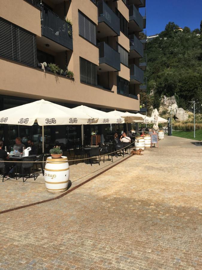 Bratislava Center, River Front, Private Parking Included المظهر الخارجي الصورة